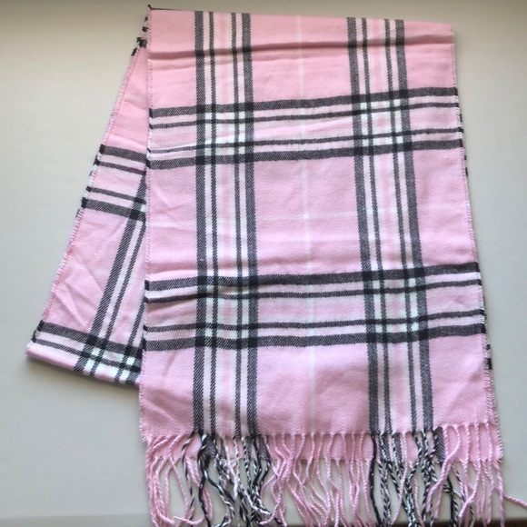 Scarf - Picture 1 of 1